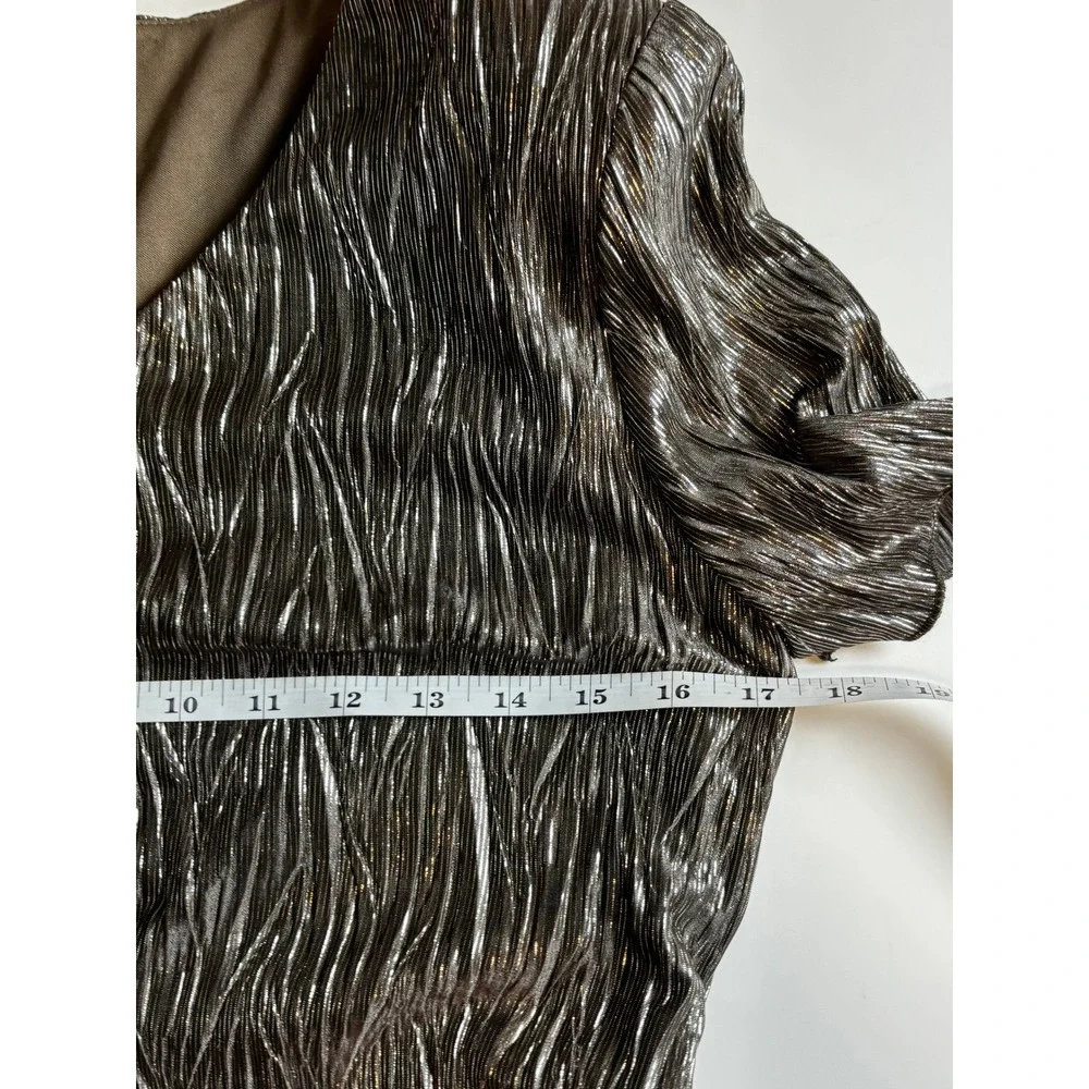 Connected Apparel Metallic Tiered Ruffle V Neck Short Sleeve Dress Size 6 Gatsby